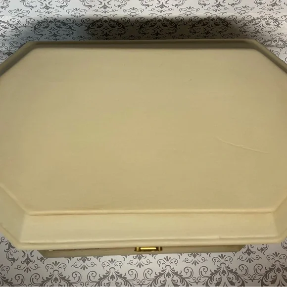 Hand painted wooden keepsake box - Picture 5 of 6